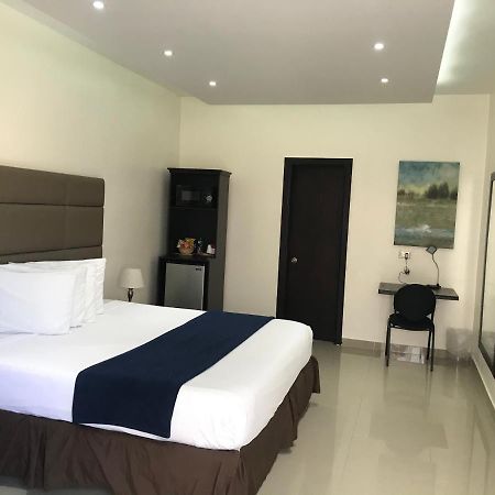 Starz Hotel Contant  Екстер'єр фото